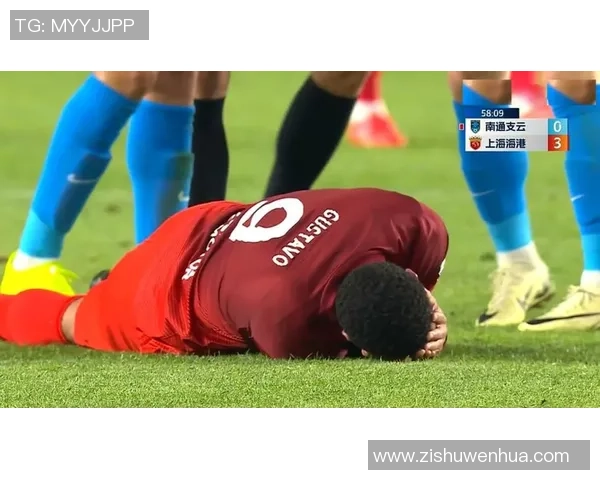 中超焦点战巴黎圣日耳曼与热刺激战成平局红牌事件引发全场热议 中超焦点战巴黎圣日耳曼与热刺激战成平局红牌事件引发全场热议